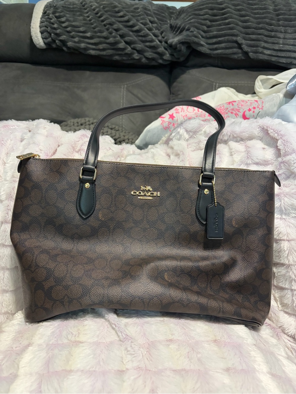 Coach Brown/Black Signature Shoulder Tote